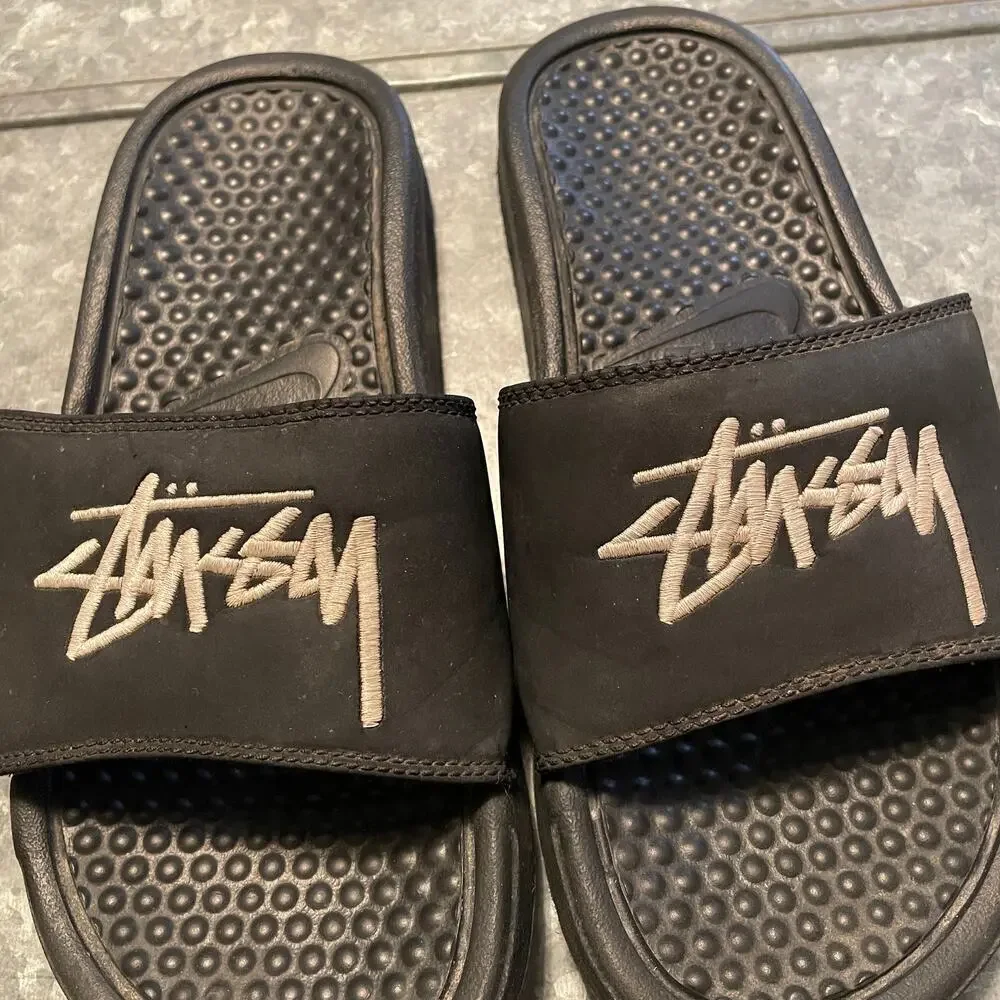 Stussy Nike Benassi Slide Sandal Mens 4 Black White DC5239-001 Streetwear 90s